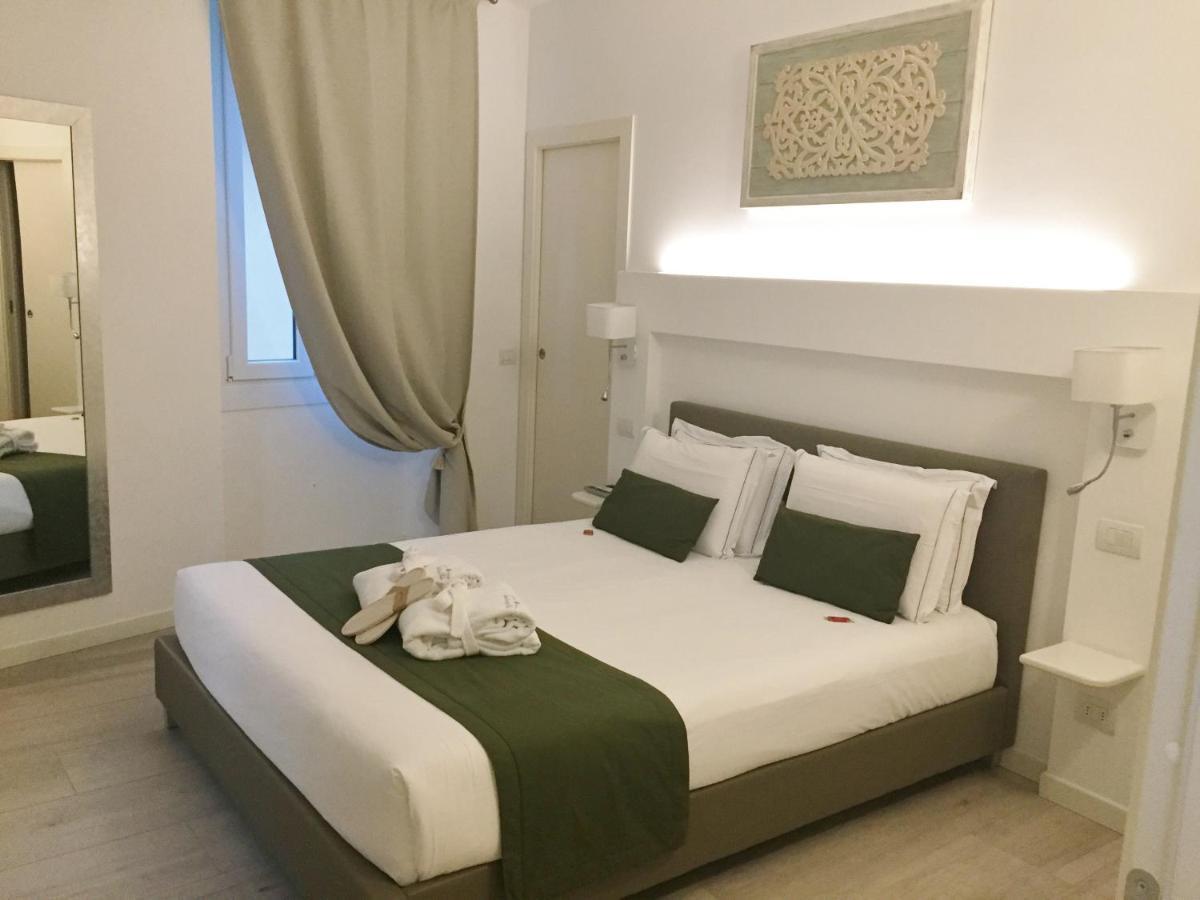 Residenza Elisa Bed & Breakfast Desenzano del Garda Exterior photo