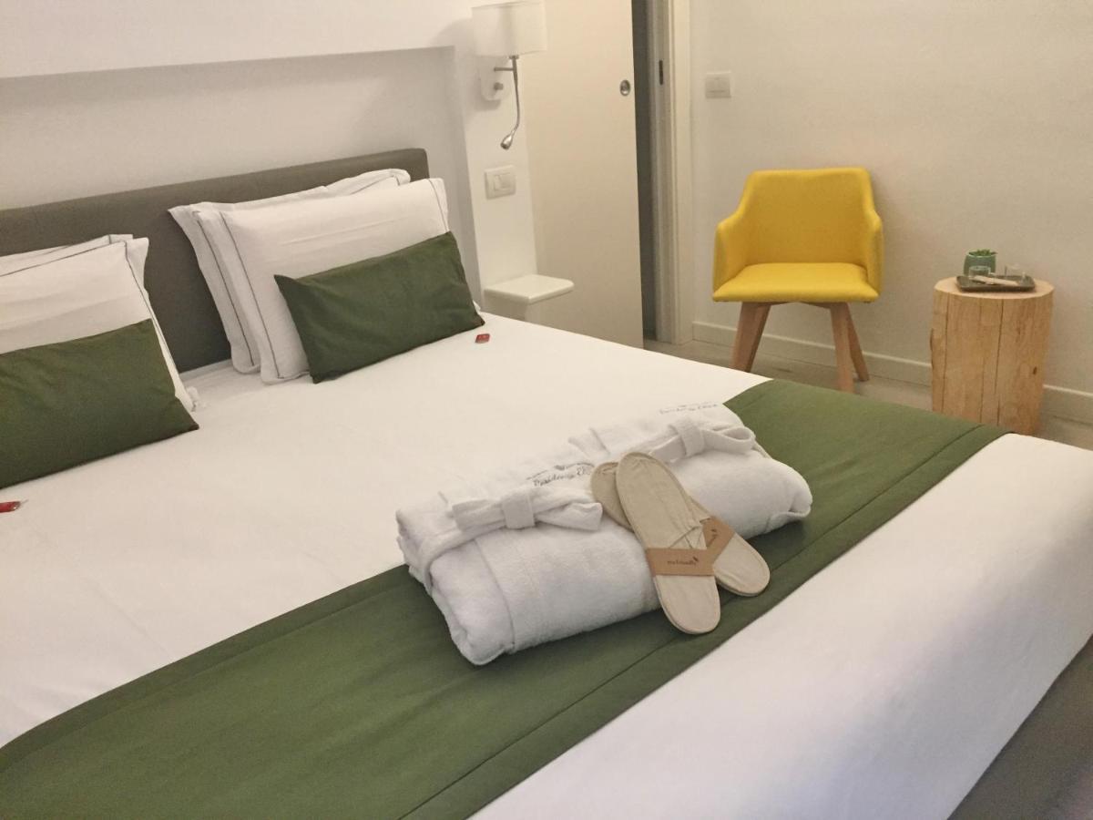 Residenza Elisa Bed & Breakfast Desenzano del Garda Exterior photo