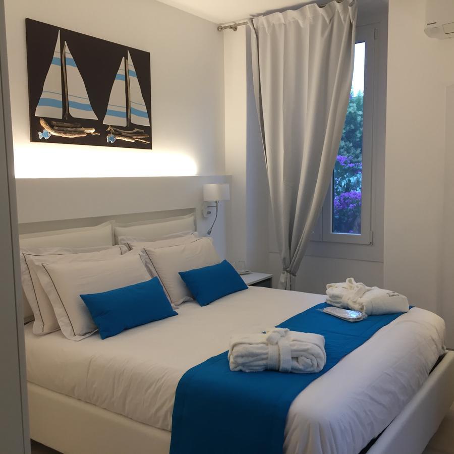 Residenza Elisa Bed & Breakfast Desenzano del Garda Exterior photo